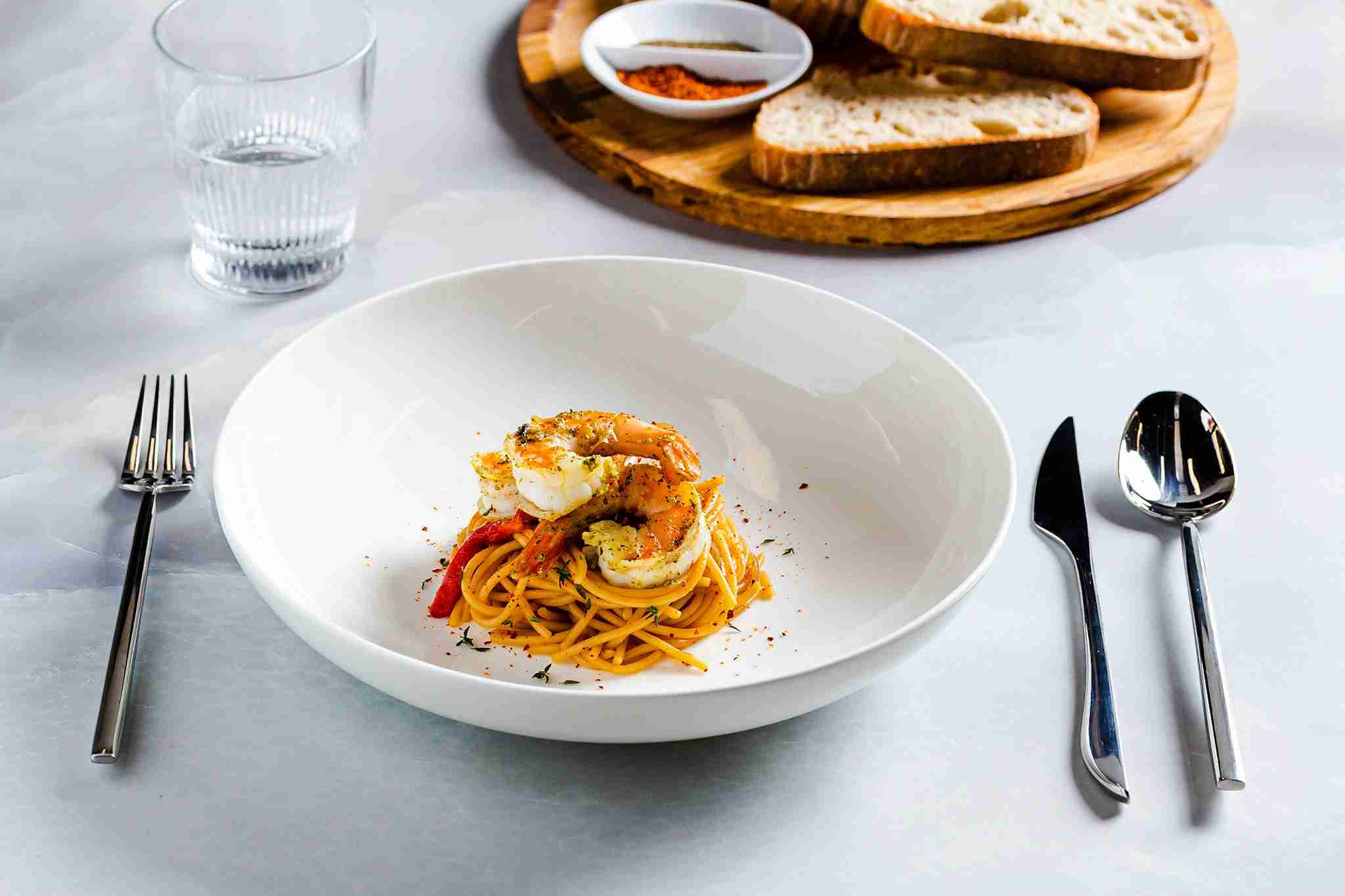 Front of the House Front of the House DBO189BEP21 10.62" Round Catalyst® Coupe Bowl - 62 oz - Case of 4 FOH-DBO189BEP21