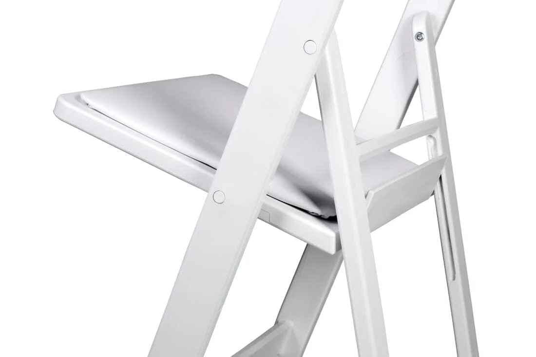 Chivari 100 Pack White Resin Folding Chair CFRW2-CX-T-100