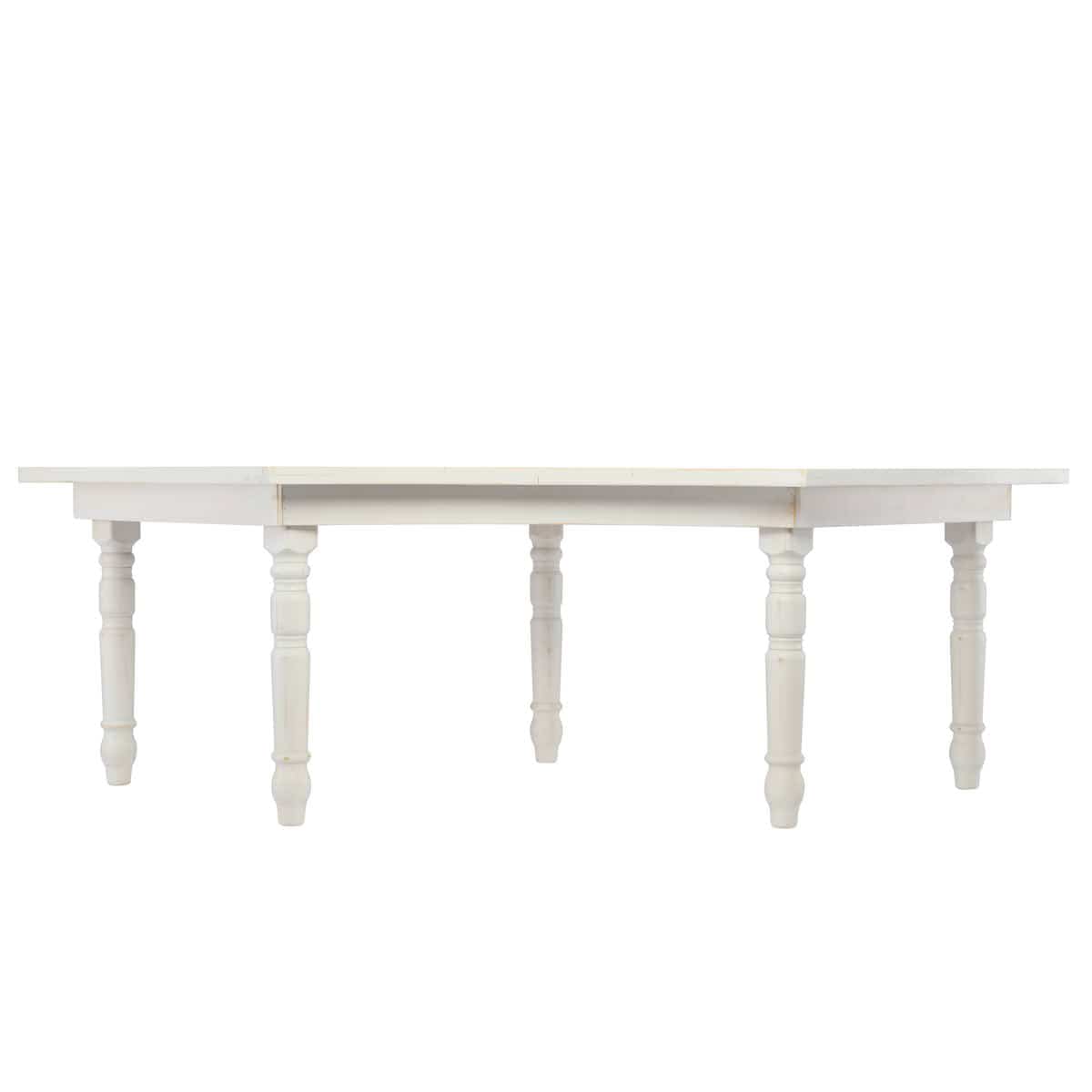 Chivari Enclosed Circle Serpentine Farm Table Kit - Seats 16 - Includes 4 White Distressed Serpentine Tables TFARM-SNKT-WD3